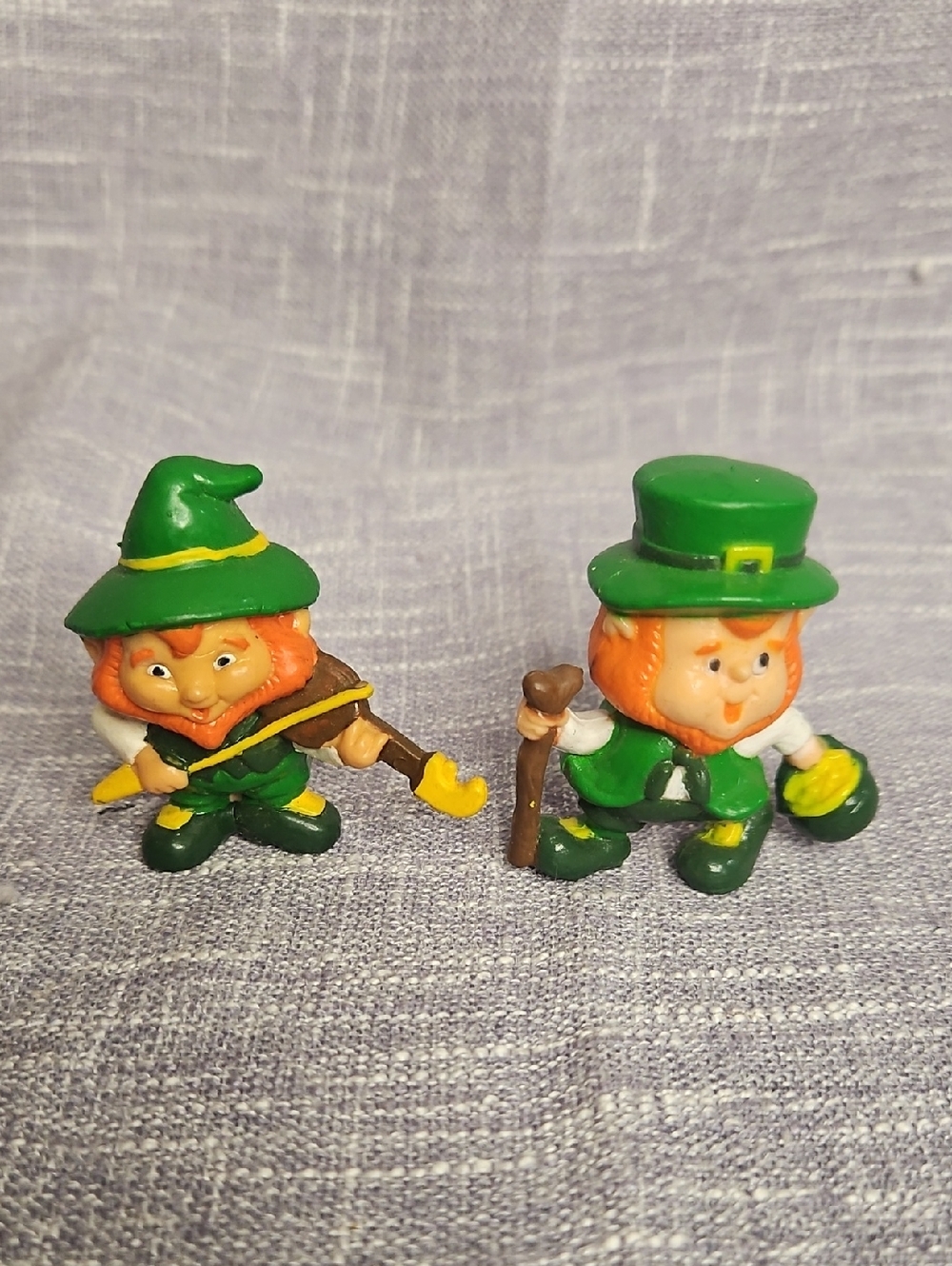 Vintage 1980s Russ Berrie St. Patrick's Day Leprechaun PVC Figures - Set of 2